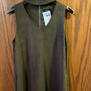 Wishlist sleeveless dress Size Medium